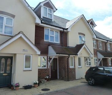 3 bedroom terraced house to rent - Photo 6