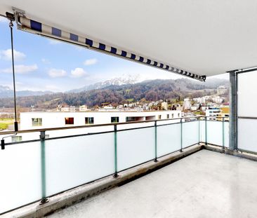 Your new home near the city and the lake - Photo 6