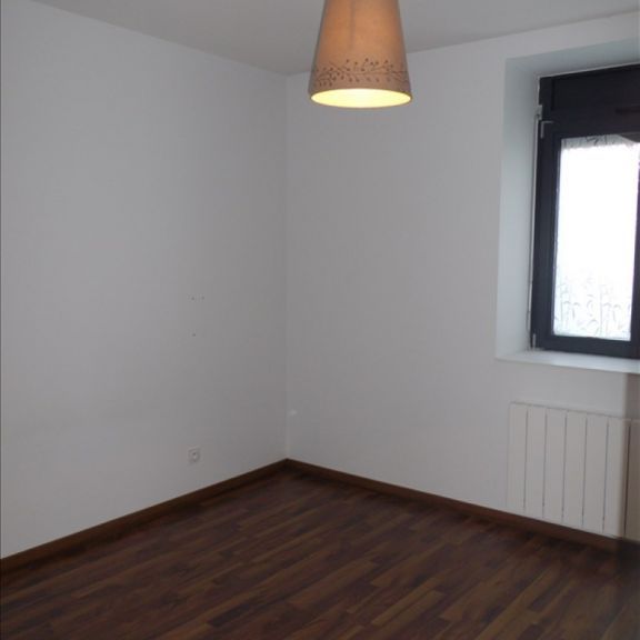 APPARTEMENT RENOVE VILLEURBANNE - T2 - 50 m2 Villeurbanne (69100) Le bien en vidéo - Photo 1