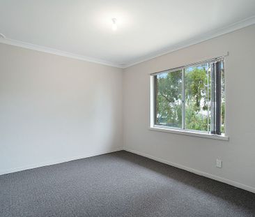 26E Wardlow Way, Balga WA 6061 - Photo 5