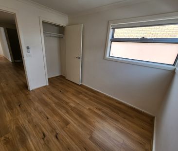 Laverton - Photo 5