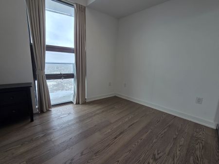 For Lease - 11 Wellesley Street Unit# 5705, Toronto, Ontario - Photo 4