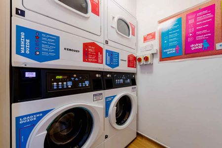 Standard Studio - Photo 2