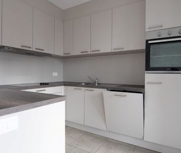 Appartement te huur in Waregem voor € 800 met 2 slaapkamers - Photo 3