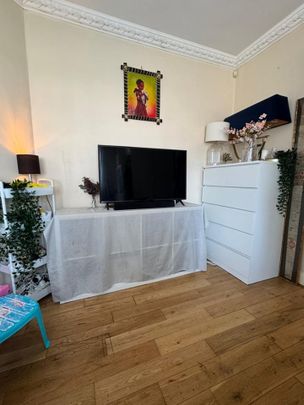 Room in a Shared House, Old Oak Road, W3 - Photo 1