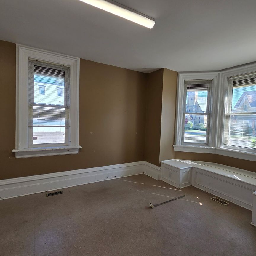 For Lease - 135 Fergus Street, Wellington North, Ontario - Photo 1