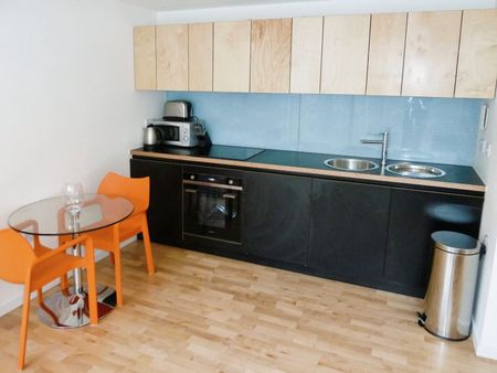 1 bedroom apartment to rent - Photo 5