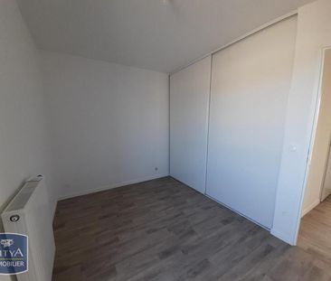 Location Appartement 4 pièces 83m² MOISSY CRAMAYEL 77550 - Photo 3