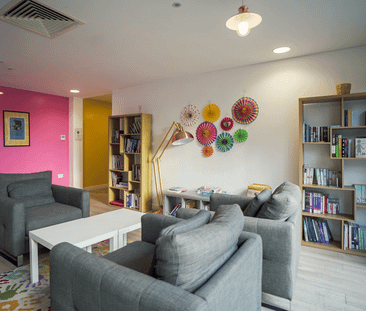 Studio Standard - Photo 3