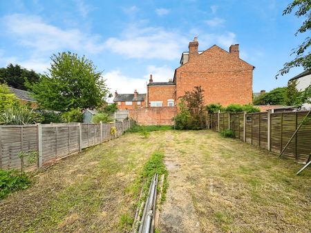 4 bedroom house to rent Gillam Street, Worcester, Worcestershire, WR3 - Photo 4