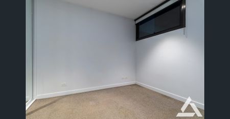 Modern Two Bedroom Apartment in the heart of St Kilda - Photo 2