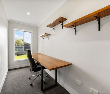 Great Location and Ample Space for the Whole Family!! - Photo 5