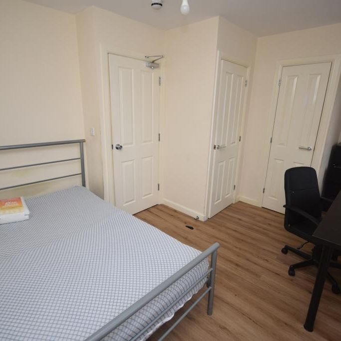 4 bedroom house to rent - Photo 1