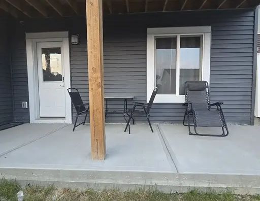 A fully furnished basement suite with private amenities crafted for your comfort | Calgary - Photo 1
