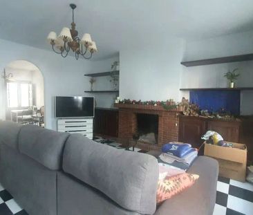 Alquiler de casa o chalet independiente en Centro - Photo 4