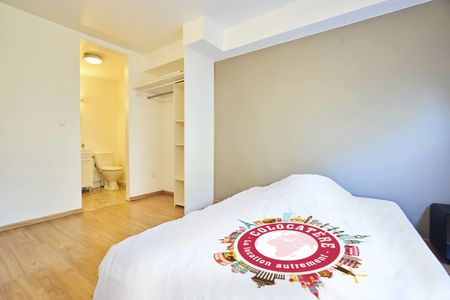 Isly L Roommate 6 Bedrooms at Roubaix - Photo 5