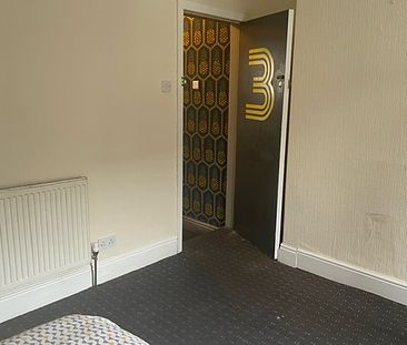 Room three - 5 Garrick Street, , Nelson, Lancashire, BB9 8JA - Photo 2