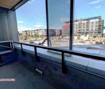 GREAT 1 BED+DEN, 1 BATH, FURNISHED 2ND-FLOOR APARTMENT W/ 2 UNDERGR... - Photo 3