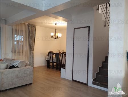 Casa tip duplex de inchiriat, 5 camere si curte individuala - Fotografie 2