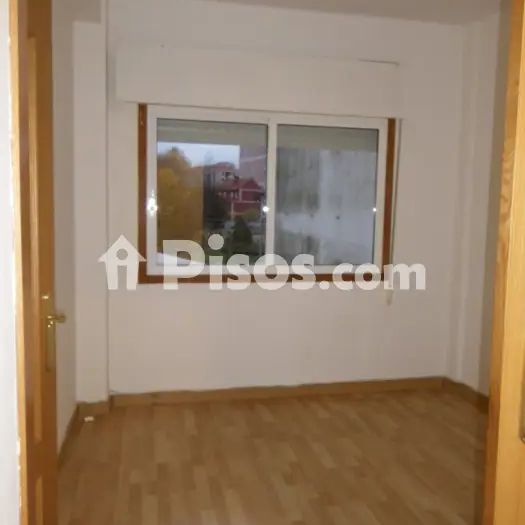Apartamento en alquiler en Calle de las Coutadas - Photo 1