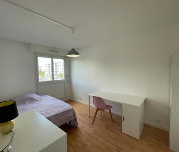 Location Appartement 4 pièces 79m² ANGERS 49000 - Photo 3