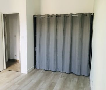 Location Appartement 2 pièces 41m² REIMS 51100 - Photo 3