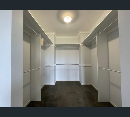 38 Ashcroft Avenue, Williams Landing, Vic 3027 - Photo 3