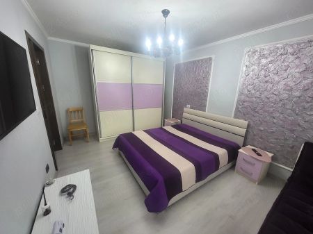 Inchiriez apartament o camera Micro 21 Galati - Fotografie 3
