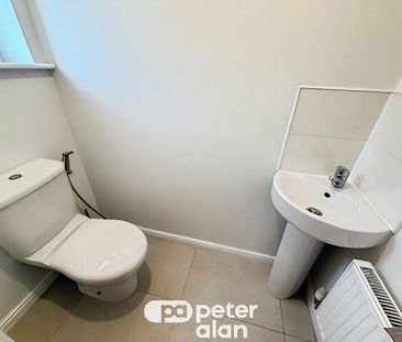 Bryn Meurig, Llanharry, PONTYCLUN - Photo 6