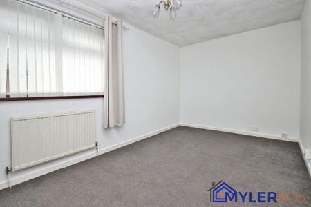 2 bedroom terraced house to rent - Photo 5