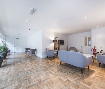 flat to rent - Photo 1