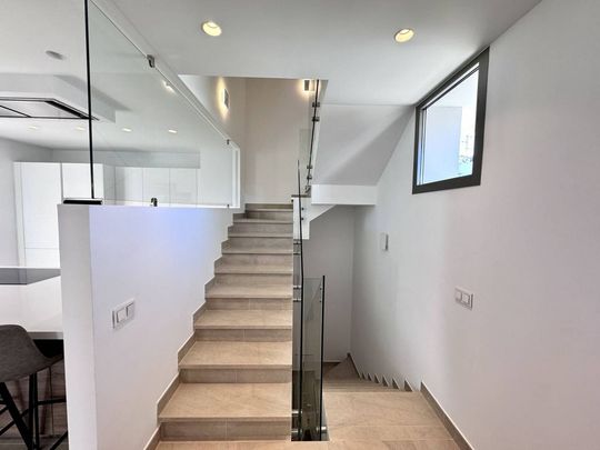 Luxury Villa for rent in Estepona, Spain - Photo 1