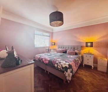 3 bedroom bungalow to rent - Photo 4