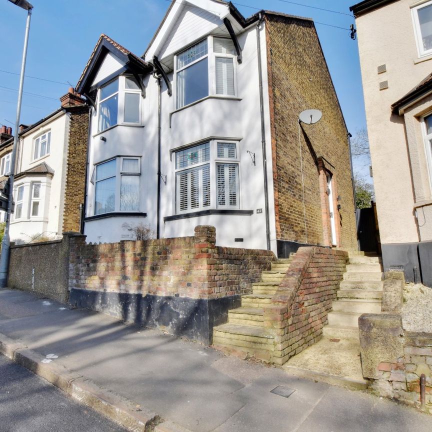 2 bedroom house to rent - Photo 1