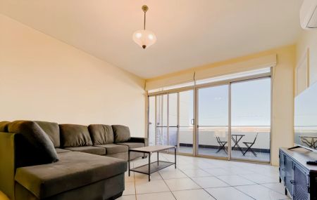 4 bed 2 bath-single room - Photo 3