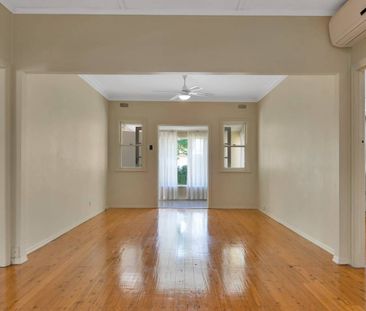 Classic Comfort in Centenary Heights - Photo 5