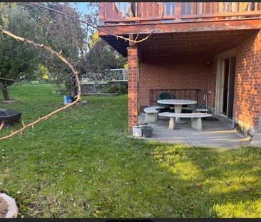 For Lease - 4261 Capilano Court, Mississauga, Ontario - Photo 3