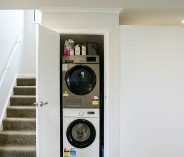 2021 built 4 bedroom House - Photo 4