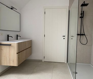 NIEUWBOUW prachtig afgewerkte 2-gevelwoning met grote tuin, ideaal ... - Foto 2