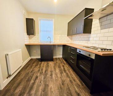 2 bedroom terraced house to rent - Photo 6