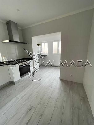 Apartamento T2 em Setúbal - Photo 1