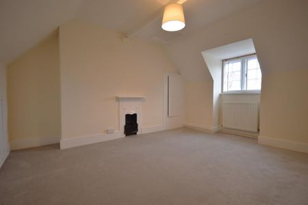 3 bedroom end of terrace house to rent - Photo 5
