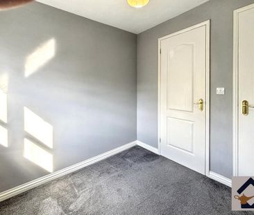 3 bedroom detached house to rent - Photo 4