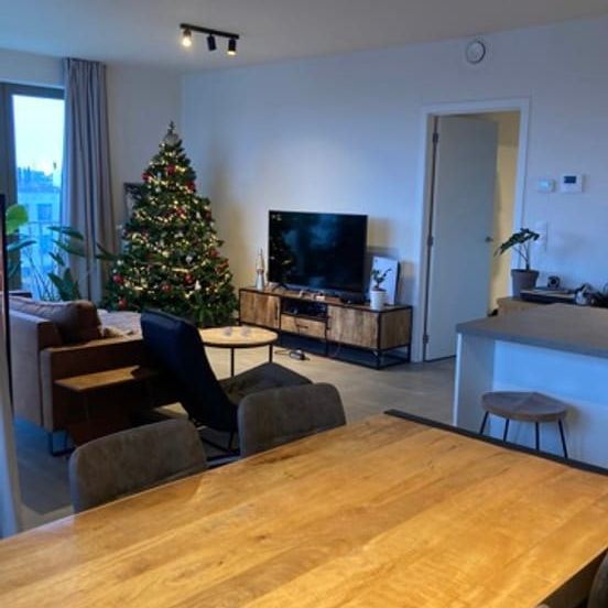 Appartement te huur - Photo 1