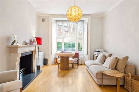 An exceptional example of a 5 bedroom period family home, in prime Hampstead village. - Photo 5