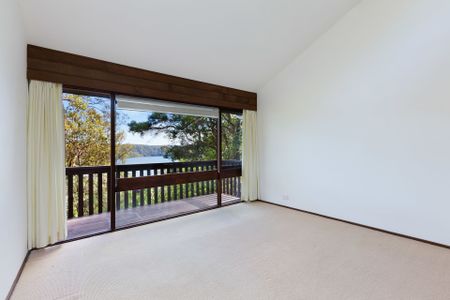 34 Hilltop Road, Avalon Beach. - Photo 2