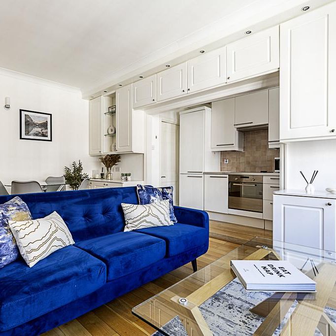 2 bedroom flat to rent - Photo 1