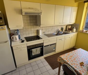 Prachtig gelegen appartement met lift, 2 slaapkamers, terras en garage - Photo 5