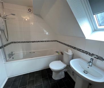 2 bedroom maisonette to rent - Photo 6