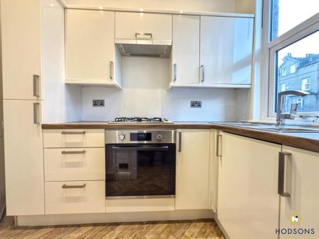 2 bedroom terraced house to rent - Photo 5